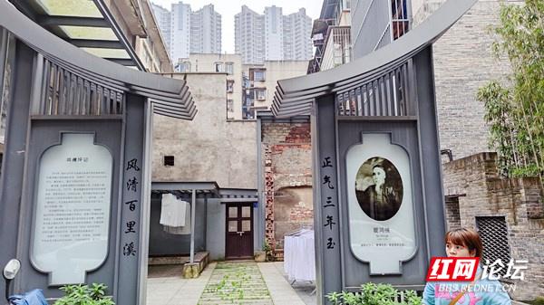 最爱这种古街老巷了，不知道为什么总感觉有一种韵味在里边休闲区蓝鸢梦想 - Www.slyday.coM