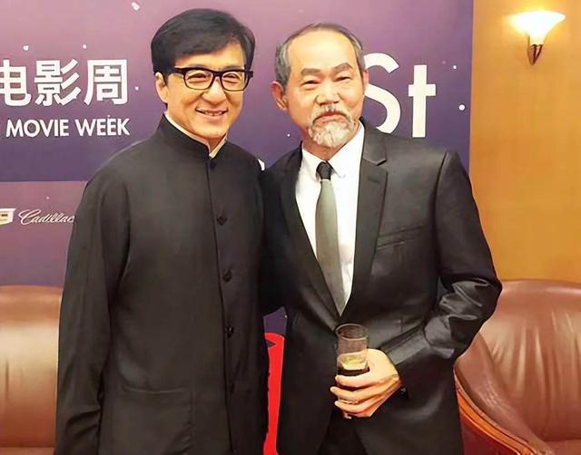 知名港星近况曝光!移居国外弄孙为乐,曾嫌400万片酬高拒绝演出|功夫|元华|孙为_新浪新闻