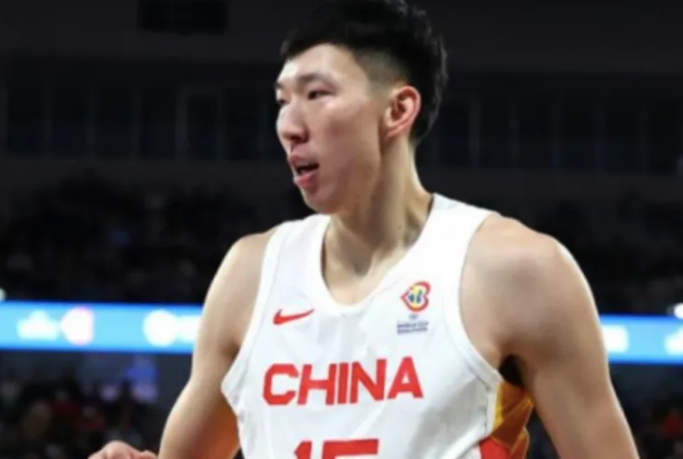 周琦动态更新！拒凤凰队3年续约，本人回应下家，最坏休战陪家人休闲区蓝鸢梦想 - Www.slyday.coM