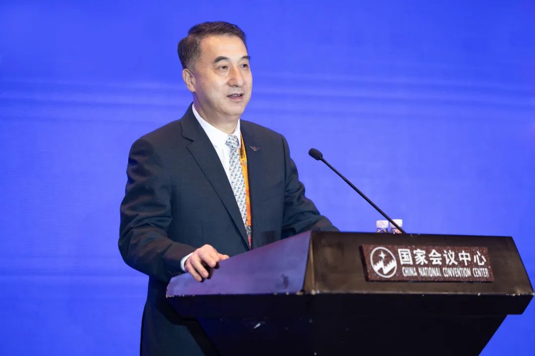 第七届中国机场服务大会在京举办,民航局副局长董志毅出席会议并讲话