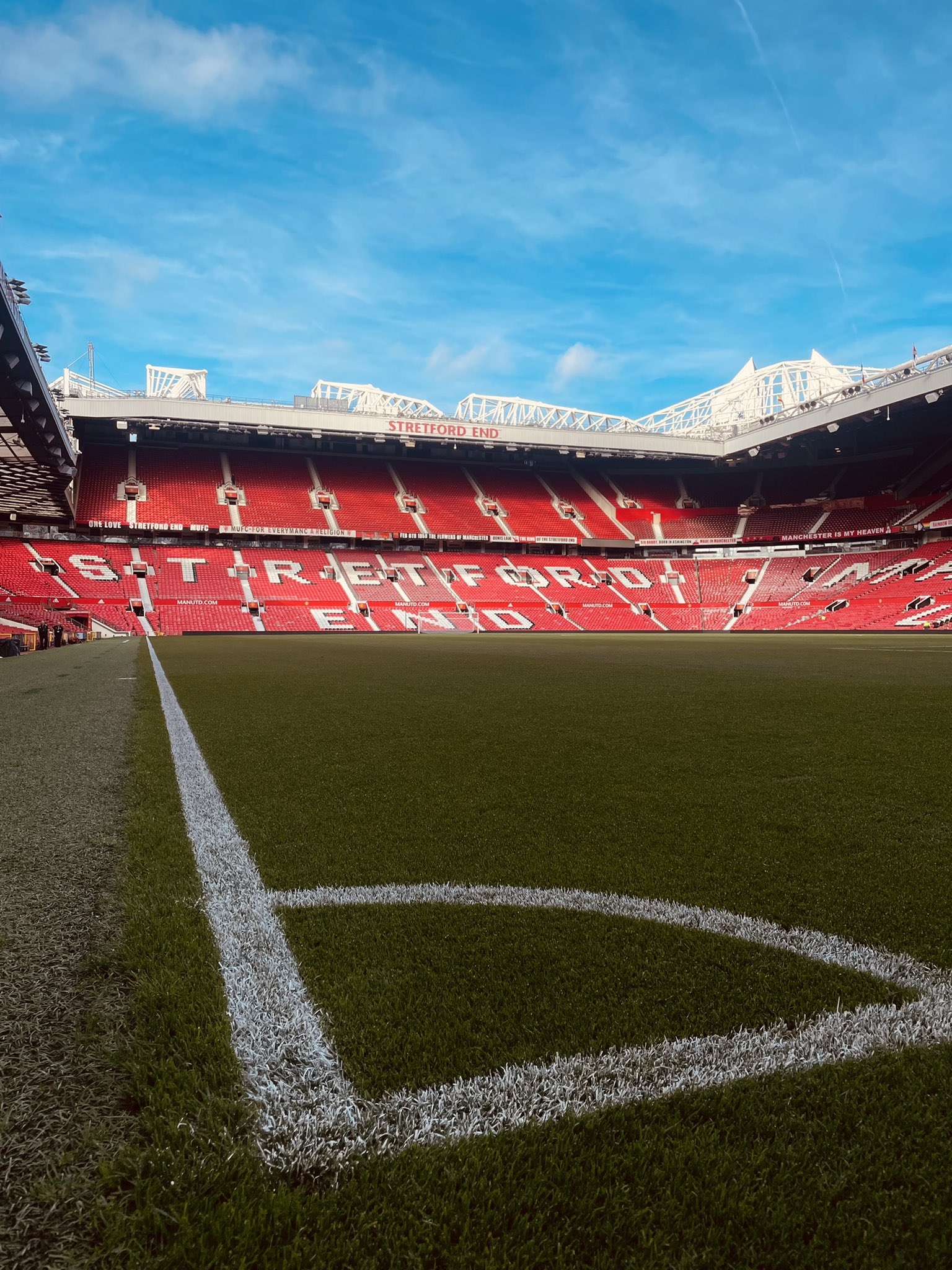 直播吧9月5日讯 英超第6轮焦点大战,曼联主场3-1力克阿森纳,取得联赛