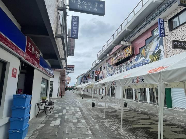 曾投资一个亿复古港风很吸睛，如今不到一年冷冷清清，萧山闻堰老街怎么了？休闲区蓝鸢梦想 - Www.slyday.coM