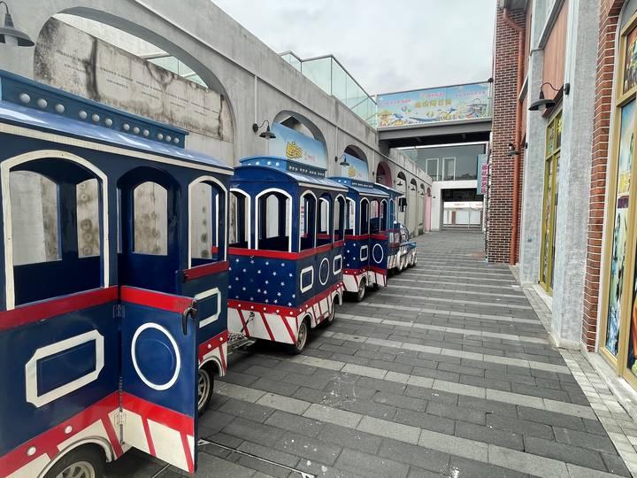 曾投资一个亿复古港风很吸睛，如今不到一年冷冷清清，萧山闻堰老街怎么了？休闲区蓝鸢梦想 - Www.slyday.coM