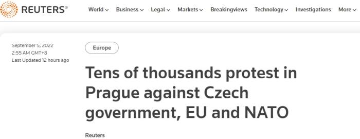 数万人在捷克布拉格示威，反对捷克政府、欧盟及北约。图片来源：路透社报道截图