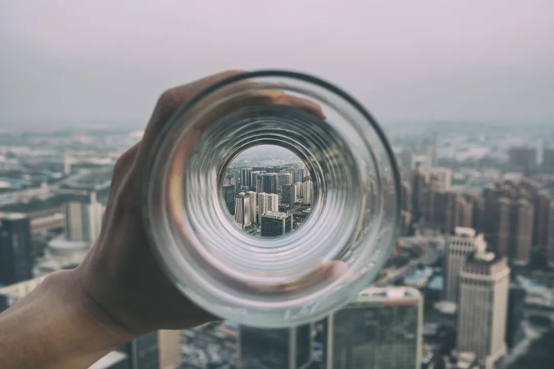 真的会瞎！别再熬夜刷手机，小心“青光眼”盯上你！休闲区蓝鸢梦想 - Www.slyday.coM