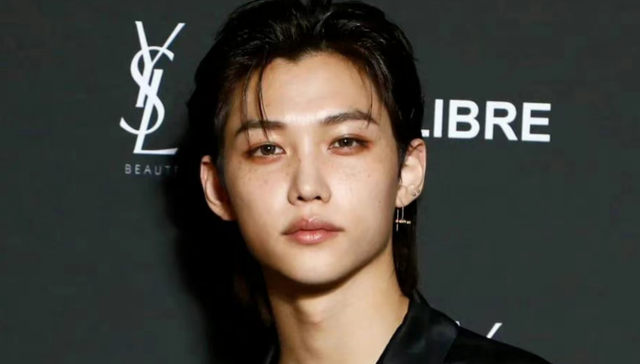 韩式滤镜又破裂！知名韩团参加时尚活动，外媒生图脸型崎岖发肿休闲区蓝鸢梦想 - Www.slyday.coM