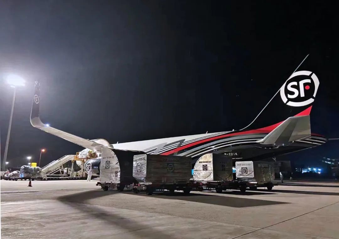75 架全货机正式投入商业运行,型号为波音 b767-300|顺丰航空|型号