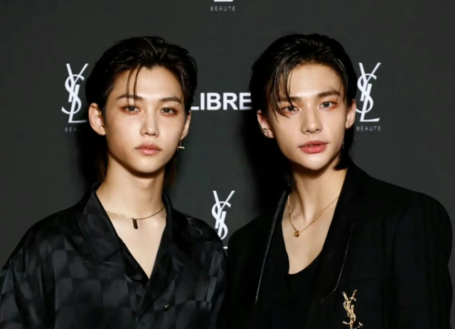 韩式滤镜又破裂！知名韩团参加时尚活动，外媒生图脸型崎岖发肿休闲区蓝鸢梦想 - Www.slyday.coM