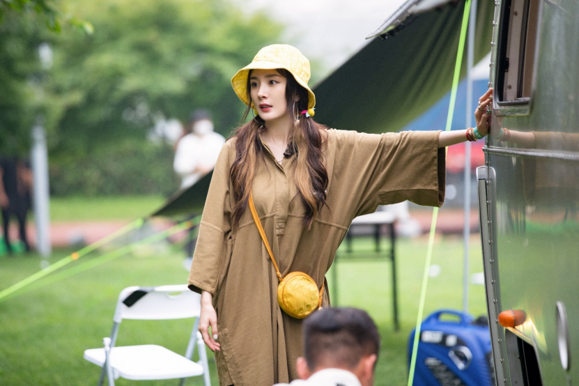 杨幂|花少4|celine_新浪新闻