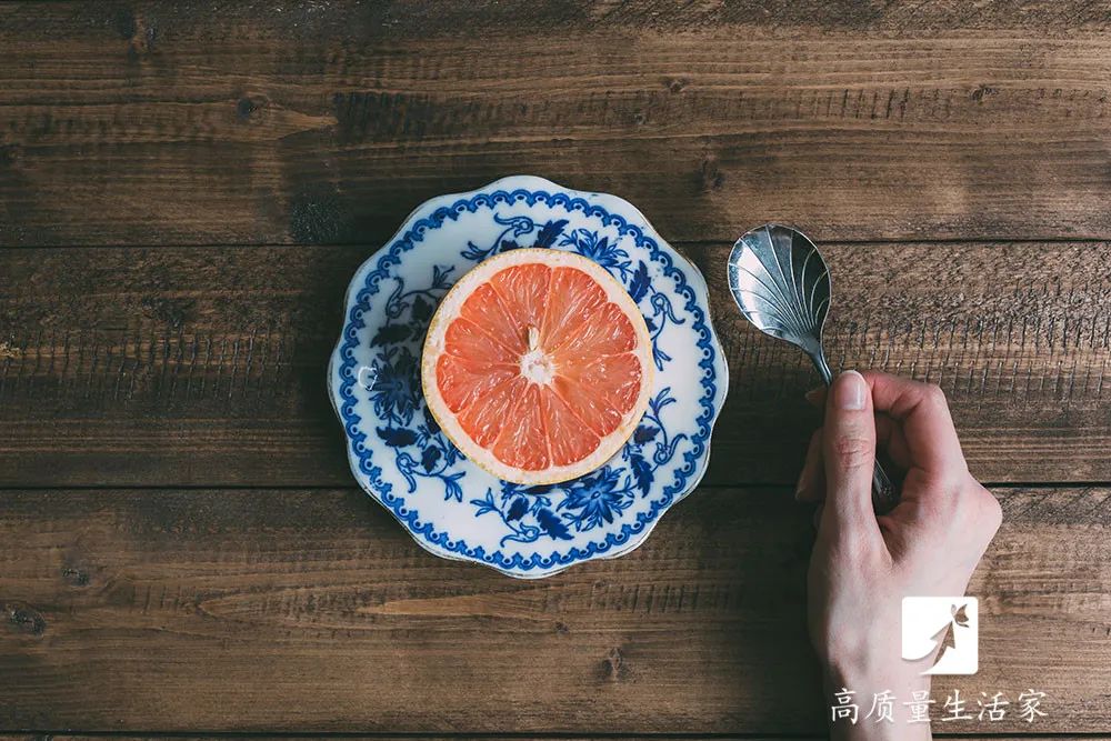 这8种食物是人体的衰老加速器，每吃一口都在催你变老！休闲区蓝鸢梦想 - Www.slyday.coM