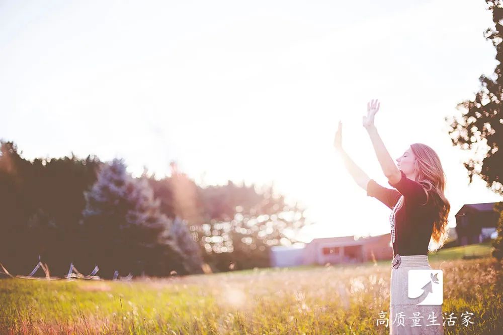 这8种食物是人体的衰老加速器，每吃一口都在催你变老！休闲区蓝鸢梦想 - Www.slyday.coM