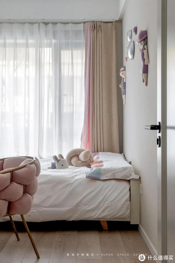 难怪越来越多人买“大横厅”户型，或许只有尝试过，才知道住起来有多爽休闲区蓝鸢梦想 - Www.slyday.coM