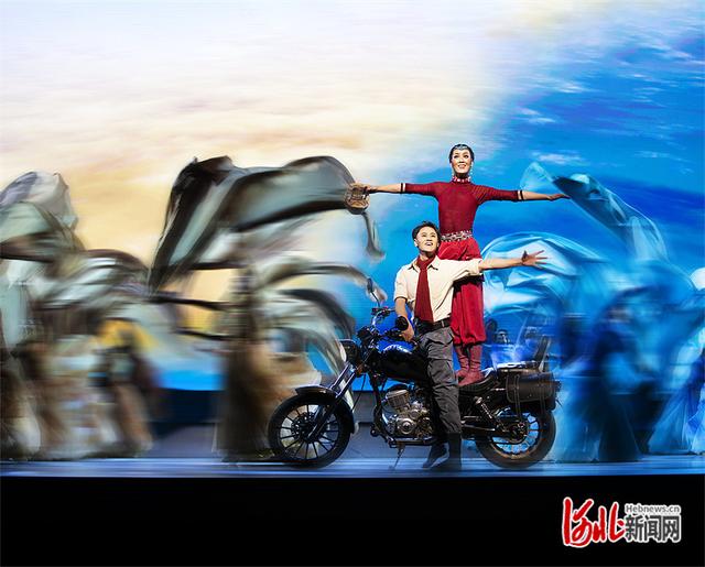 聚焦第十三届中国艺术节休闲区蓝鸢梦想 - Www.slyday.coM