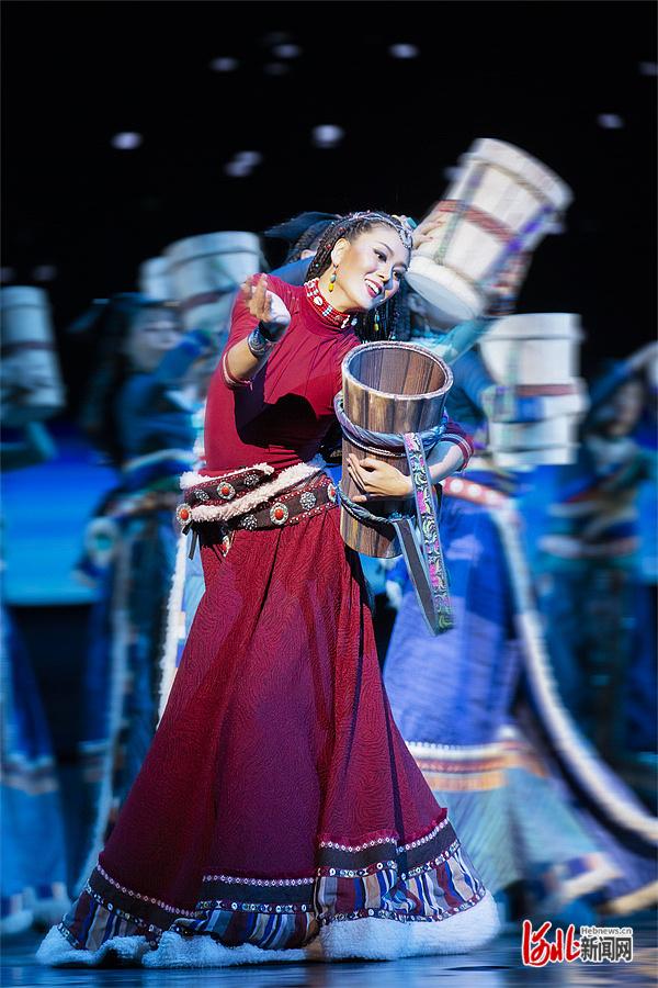 聚焦第十三届中国艺术节休闲区蓝鸢梦想 - Www.slyday.coM