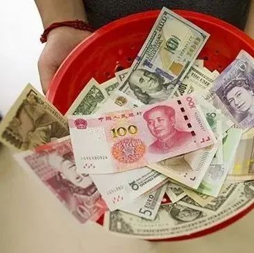 人民币汇率逼近7元时代，发生了啥？是否“破7”？