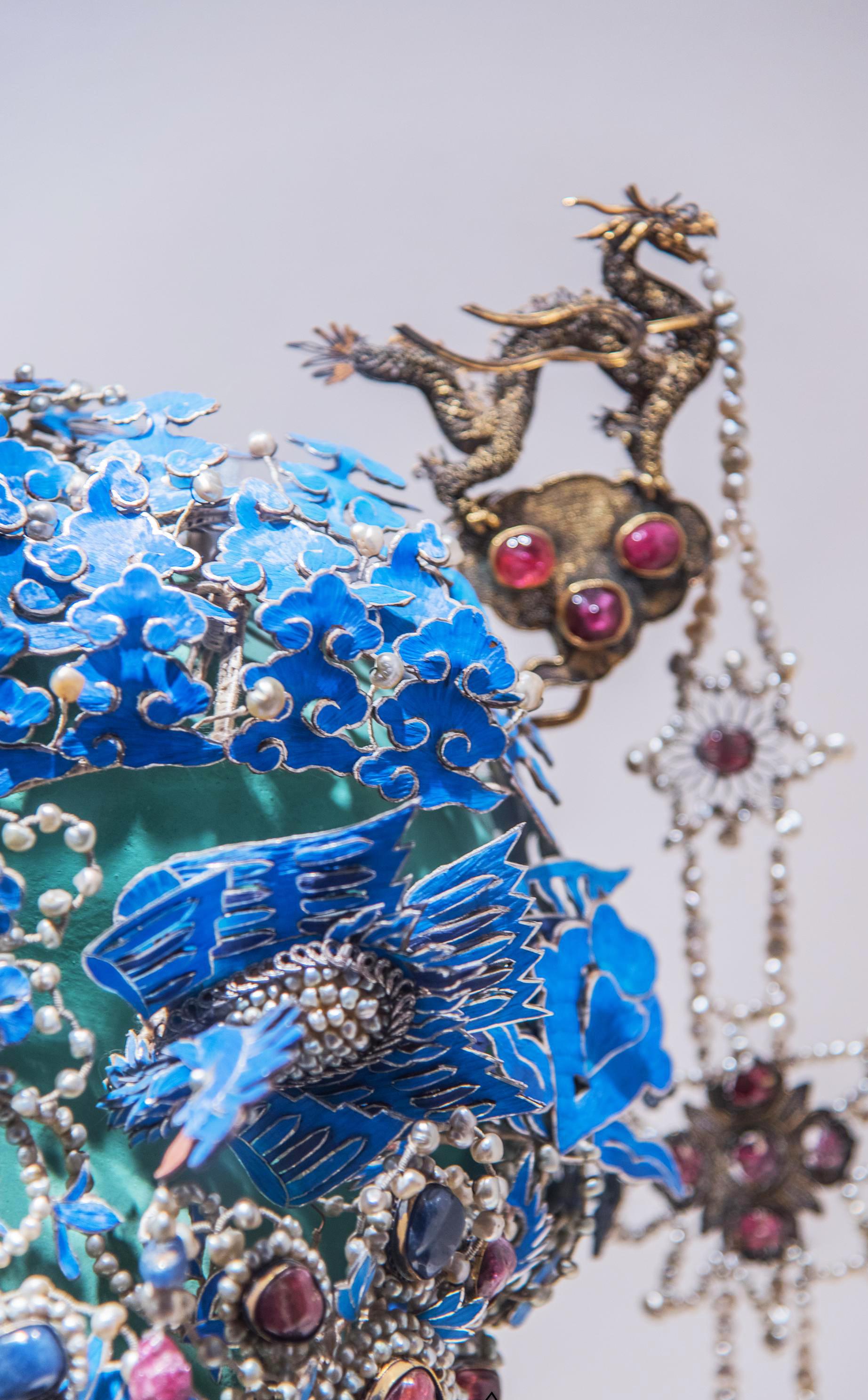 尊贵奢华的九龙九凤冠|九龙|凤冠|口衔_新浪新闻