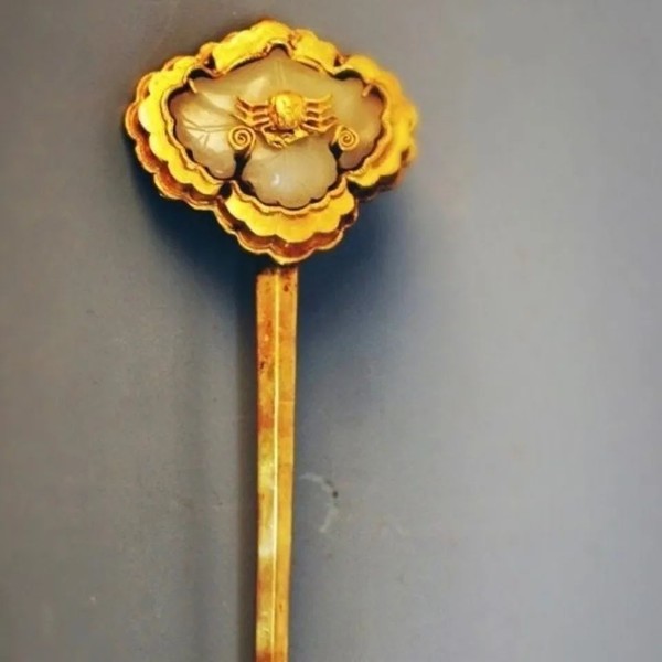 拜月、赏月迎中秋，穿上汉服还原古人的节日风雅～休闲区蓝鸢梦想 - Www.slyday.coM