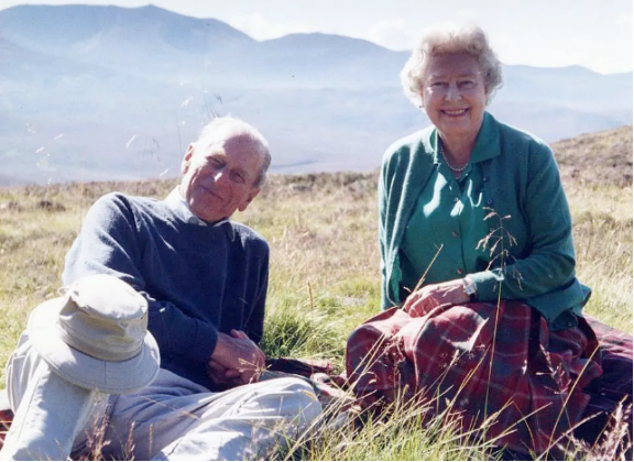 英国女王去世，享年96岁！查尔斯成为英国国王休闲区蓝鸢梦想 - Www.slyday.coM