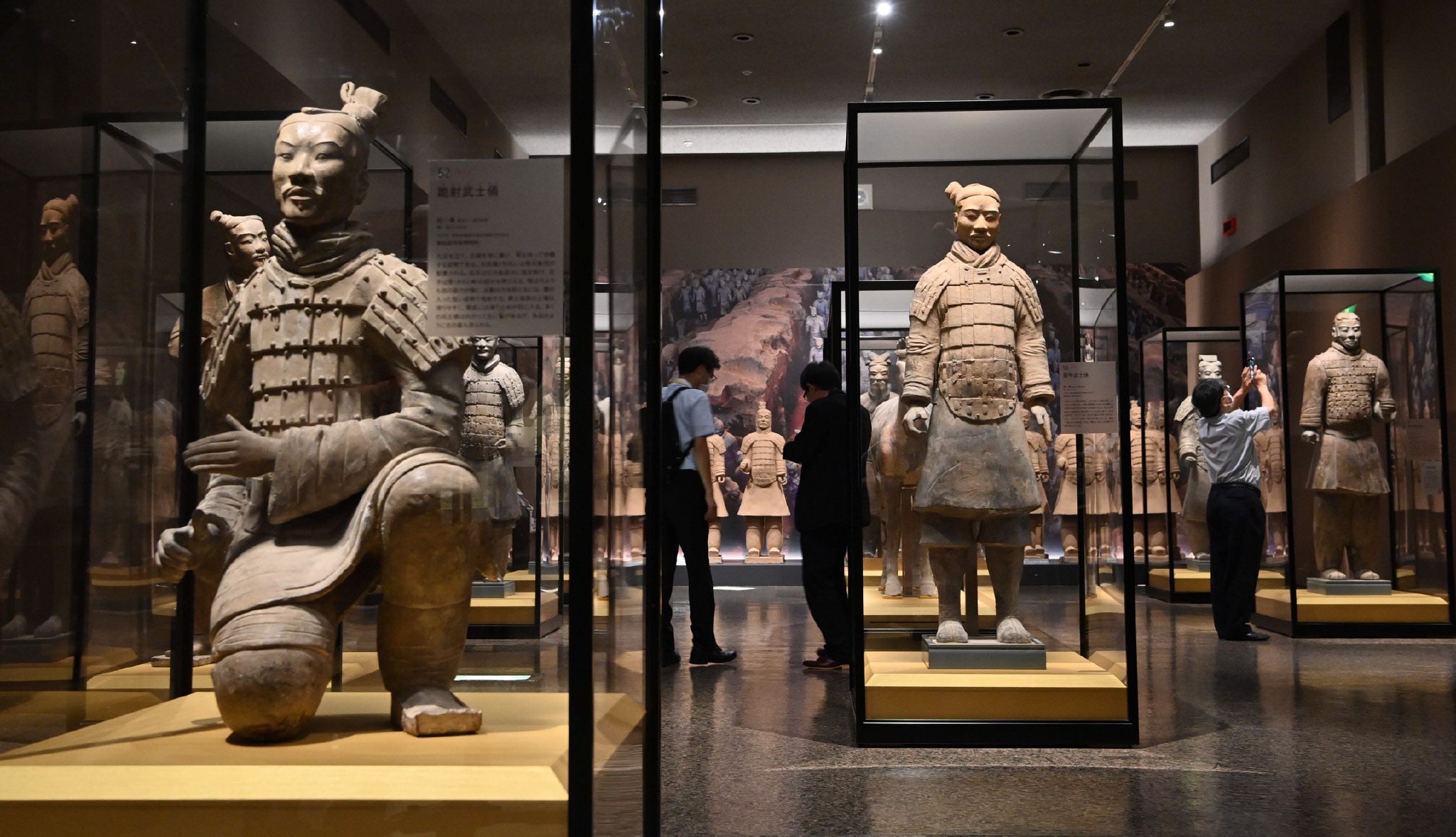 《兵马俑与古代中国——秦汉文明的遗产》展览在日本名古屋举办_手机新浪网