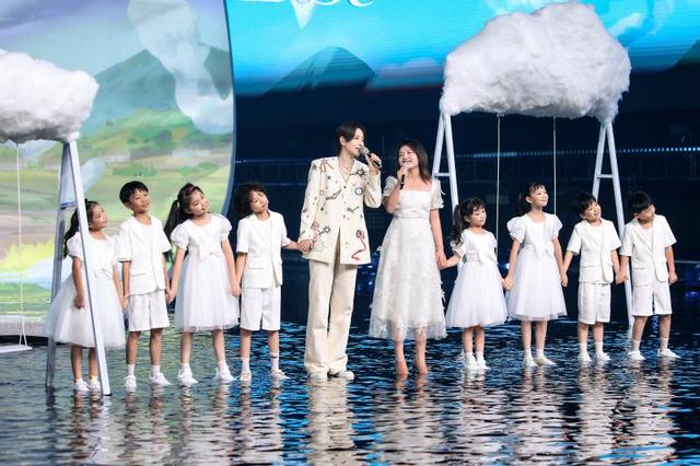 李宇春演唱《银河中的星星》，湖南卫视中秋之夜10日播出休闲区蓝鸢梦想 - Www.slyday.coM