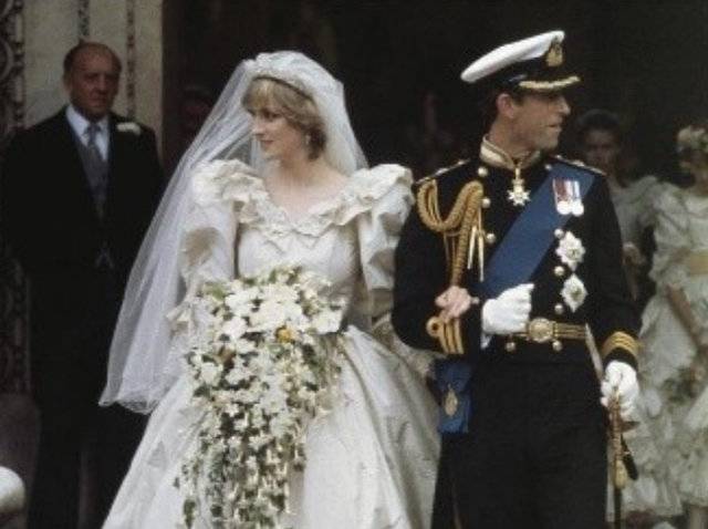 国际观察｜查尔斯登基成为英国国王，卡米拉封后或引发君主制存废危机？休闲区蓝鸢梦想 - Www.slyday.coM