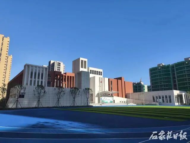 合作路小学国源分校▲