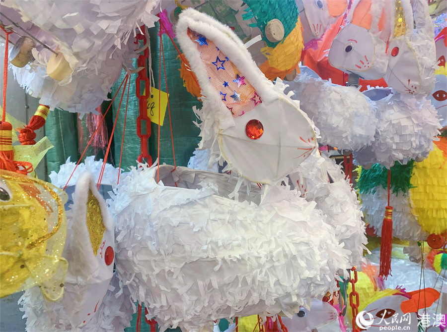 灯月映港，香港花灯点亮中秋之夜休闲区蓝鸢梦想 - Www.slyday.coM