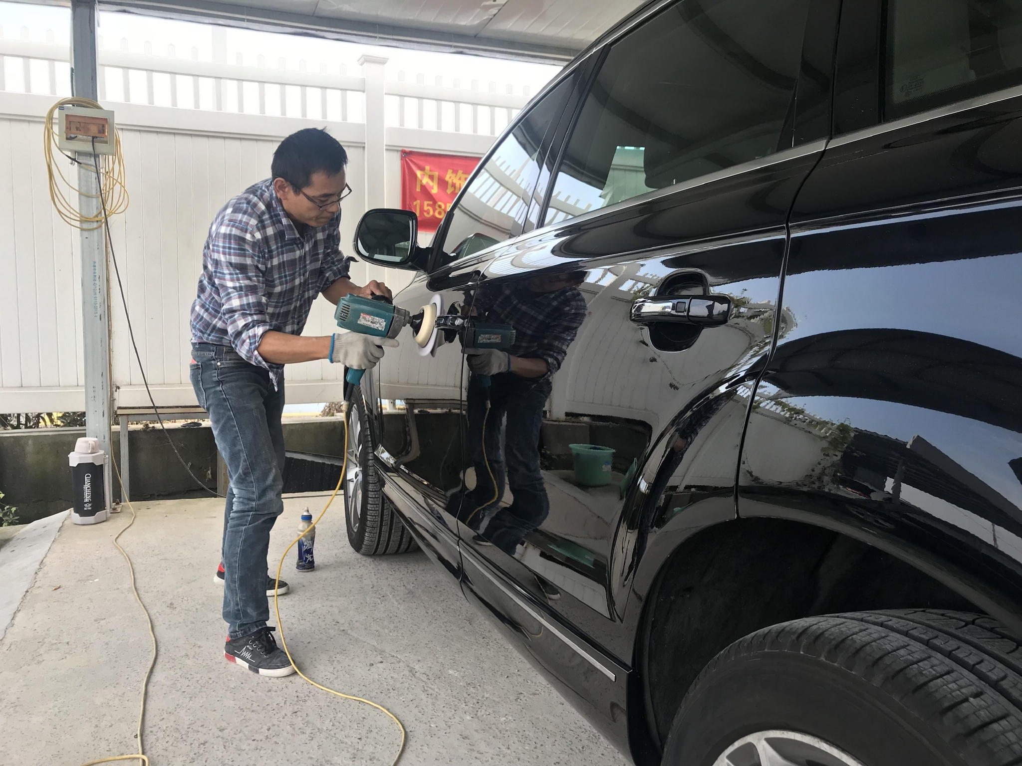 汽车多久打一次蜡打蜡的好处与坏处是什么