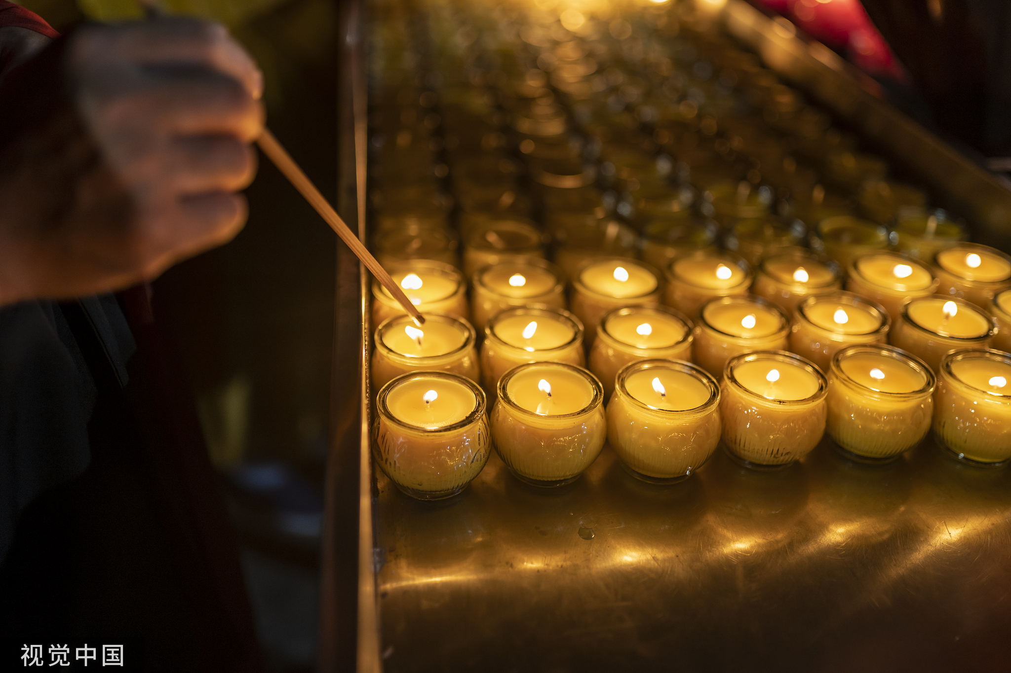 学者:中国赏月,祭月的传统更古老