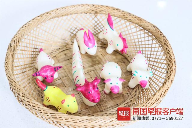 晚安十点（2022.9.10）丨中秋节快乐，追月亮的人休闲区蓝鸢梦想 - Www.slyday.coM