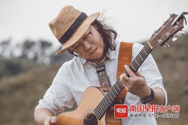 晚安十点（2022.9.10）丨中秋节快乐，追月亮的人休闲区蓝鸢梦想 - Www.slyday.coM