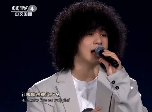 央视中秋晚会：凤凰传奇“解体”，萨顶顶脸僵，毛晓彤檀健次惊艳休闲区蓝鸢梦想 - Www.slyday.coM