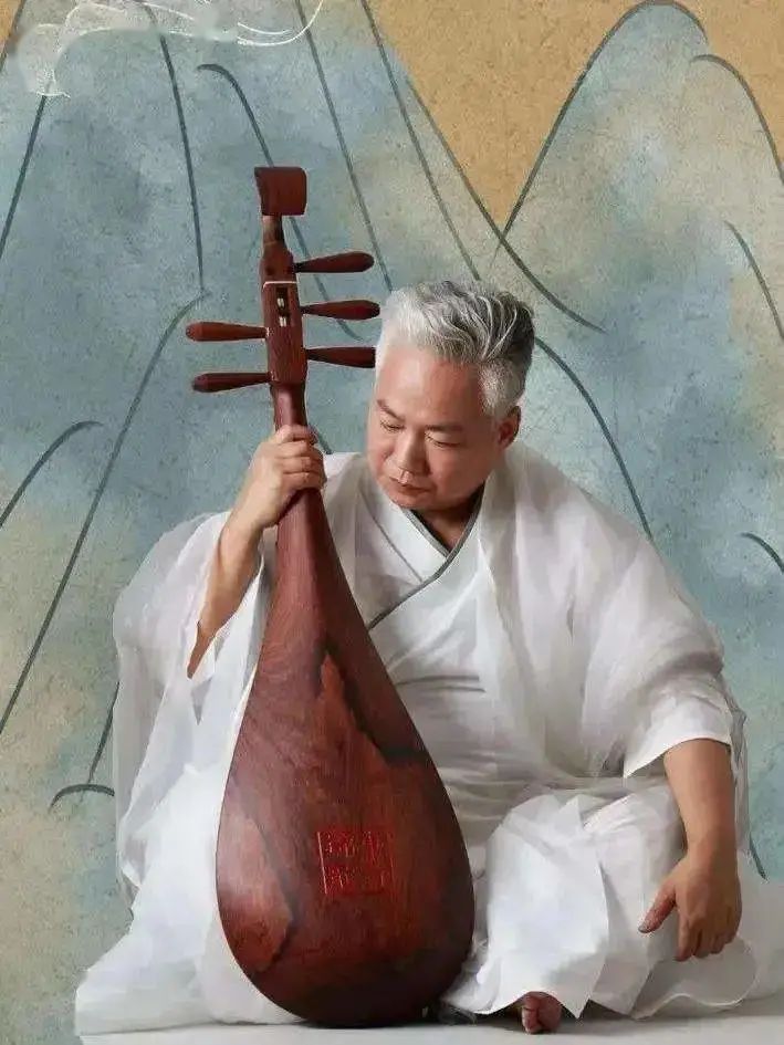 沉寂40年,他终于火出圈了__财经头条