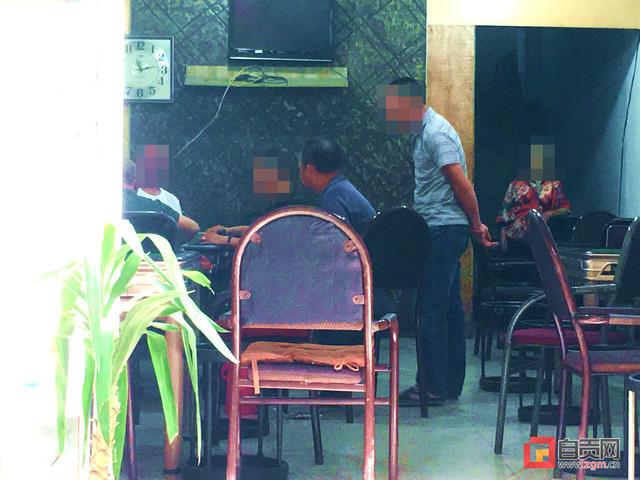 自贡疫情防控曝光台｜高新区好二哥茶坊：众人不戴口罩还围坐玩牌，心太大休闲区蓝鸢梦想 - Www.slyday.coM