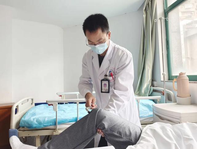 在家锻炼，突然就中风了……休闲区蓝鸢梦想 - Www.slyday.coM