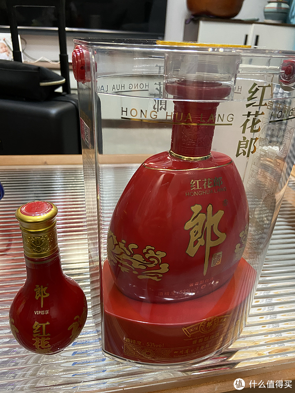 郎酒红花郎红钻号称红十二,比起红十五如何?__财经头条