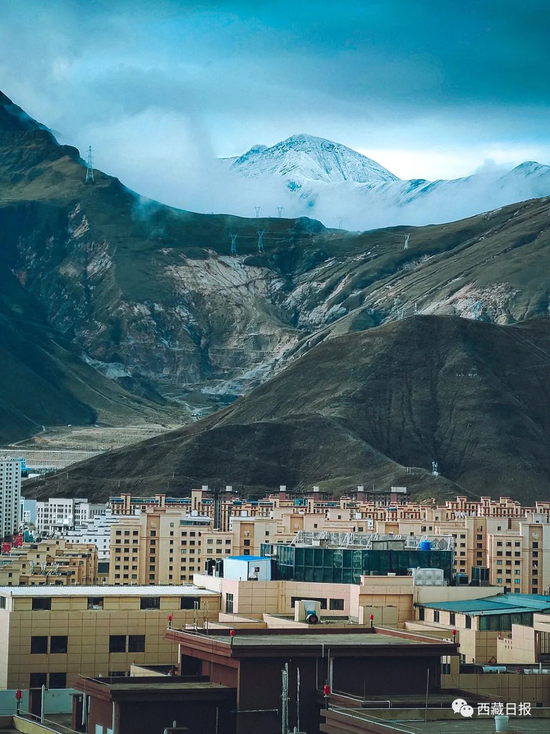 静看拉萨第一场秋雪,静待疫情消散……休闲区蓝鸢梦想 - Www.slyday.coM 静看拉萨第一场秋雪,静待疫情消散……休闲区蓝鸢梦想 - Www.slyday.coM