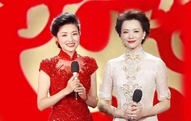 当董卿与周涛同框,才发现:女人上了年纪,体态比颜值更重要|董卿|周涛_新浪新闻
