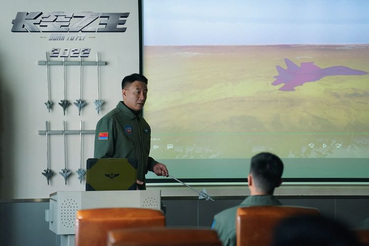 电影《长空之王》曝试飞员特辑揭秘“刀尖上的舞者”是怎样炼成的休闲区蓝鸢梦想 - Www.slyday.coM