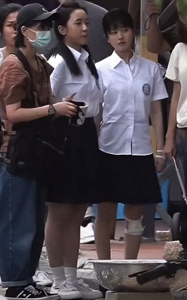 《偷偷藏不住》道歉，更多劣行曝光：不让学生吃饭，用激光照眼睛休闲区蓝鸢梦想 - Www.slyday.coM