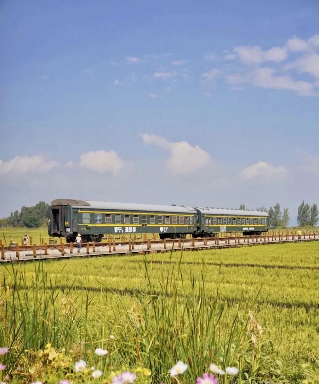 沉浸在昆明现实版宫崎骏动画里的世界休闲区蓝鸢梦想 - Www.slyday.coM