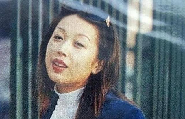 歌手孙悦：相夫教子17年，隐退多年再复出，50岁依旧能唱跳休闲区蓝鸢梦想 - Www.slyday.coM