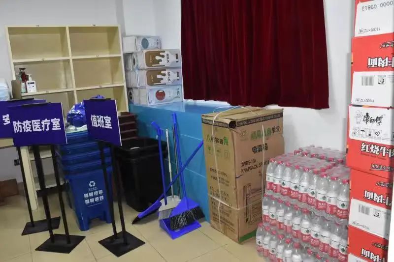 升级！台风橙色预警！今晚9点起上海地铁高架地面线路停运！休闲区蓝鸢梦想 - Www.slyday.coM