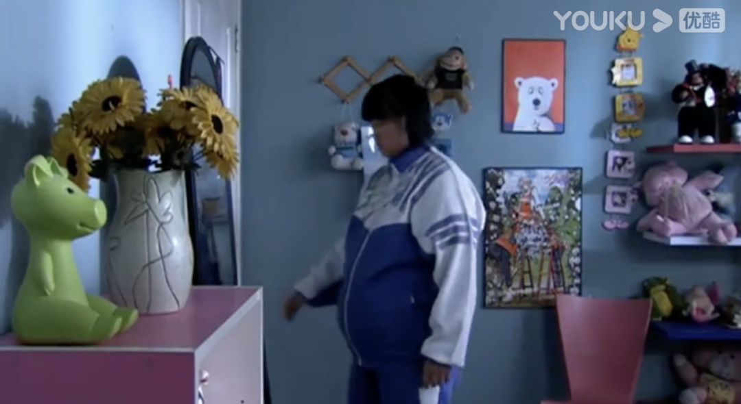 “8岁花百万整容！整容要趁早！”警惕黑医美、美丽贷和背后的手伸向越来越多的未成年人……休闲区蓝鸢梦想 - Www.slyday.coM