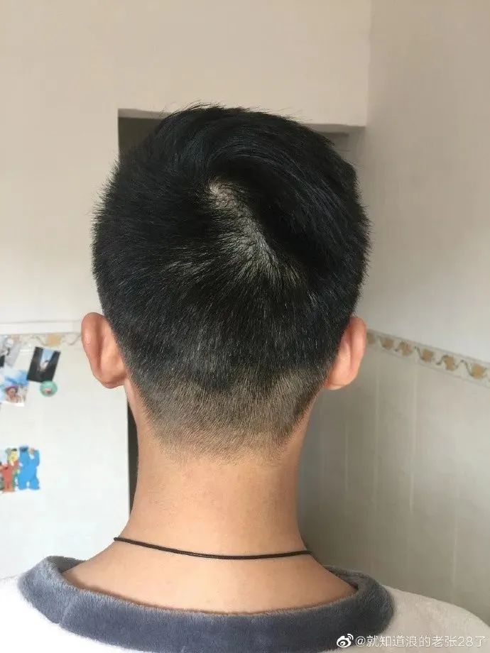 Tony，全成都今天最受追捧的人！休闲区蓝鸢梦想 - Www.slyday.coM