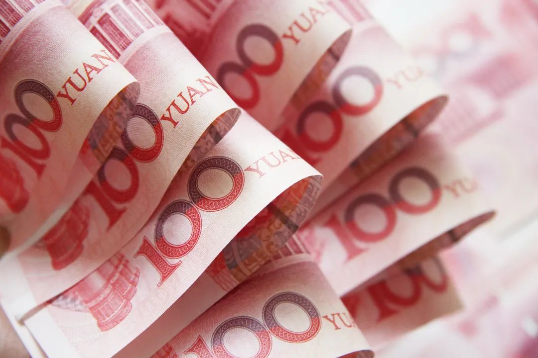 伪造人民币犯法,那花假钱呢?