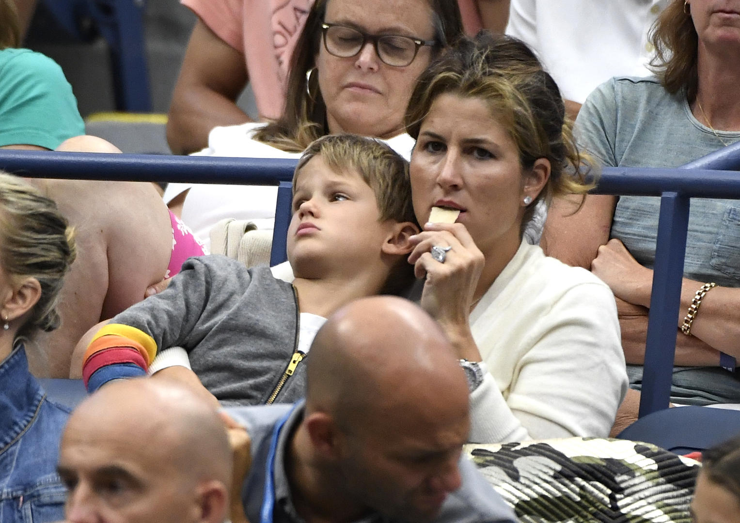 费德勒宣布退役或无人继承衣钵 两对双胞胎儿女没一个喜欢网球休闲区蓝鸢梦想 - Www.slyday.coM