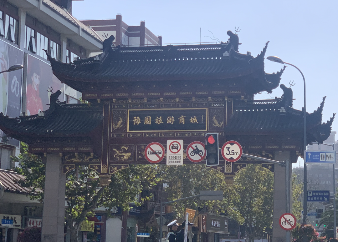 开首:罐头图库