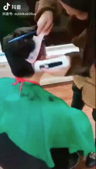 Tony，全成都今天最受追捧的人！休闲区蓝鸢梦想 - Www.slyday.coM