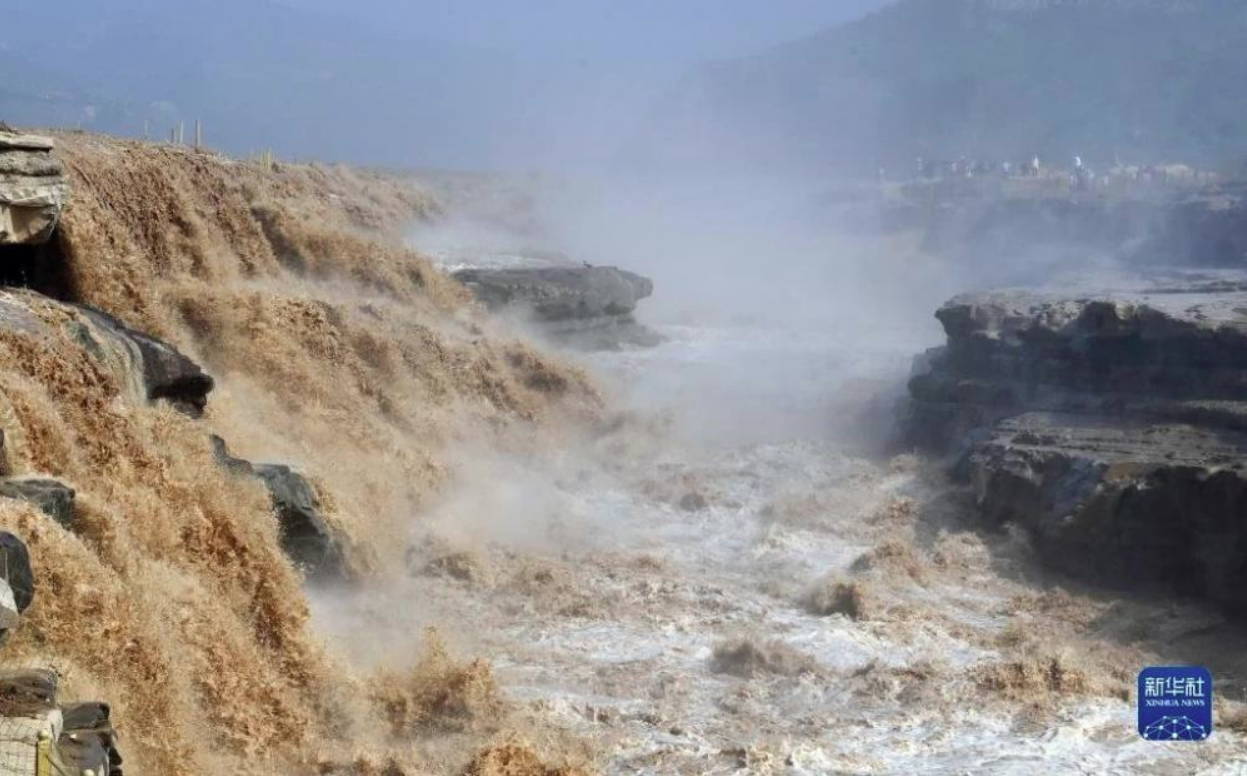 黄河水量回升，壶口瀑布出现壮美瀑布群休闲区蓝鸢梦想 - Www.slyday.coM
